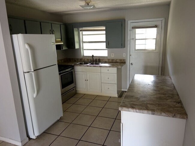 Photo - 2803 Griffin Rd Unit C