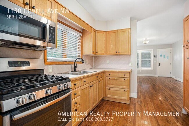 Photo - 1130 Covell Ave NW