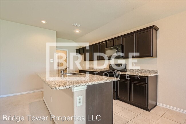 Photo - 4 br, 2 bath House - 2704 Park Street