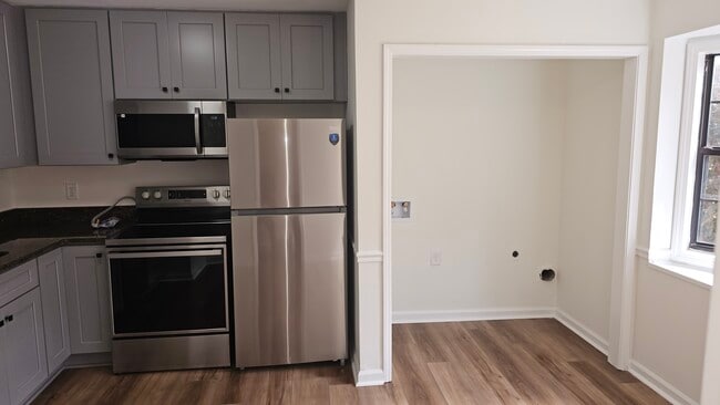 Photo - 1869 Patterson Ct