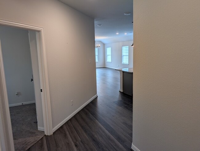Photo - 7020 Terra Ln