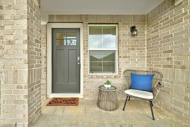 Photo - 295 Evergreen Sumac Lp