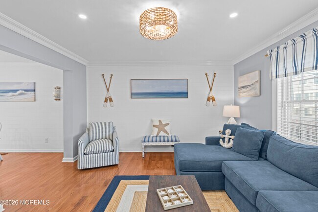 Photo - 45 Fielder Ave