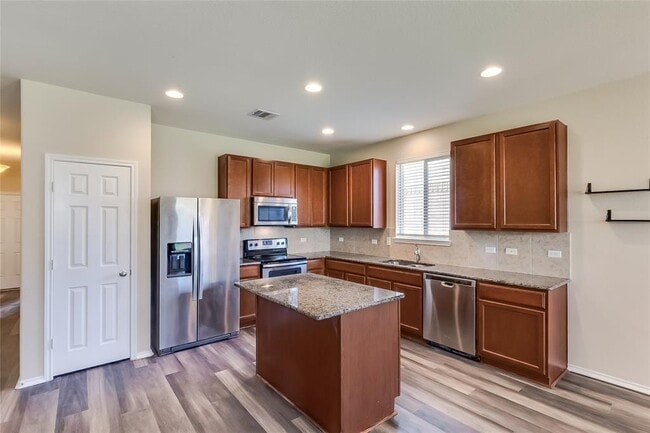 Photo - 216 Golden Butterfly Dr