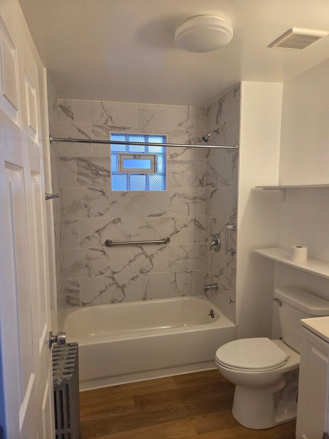 Photo - 4839 W Dakin St Unit 1 West