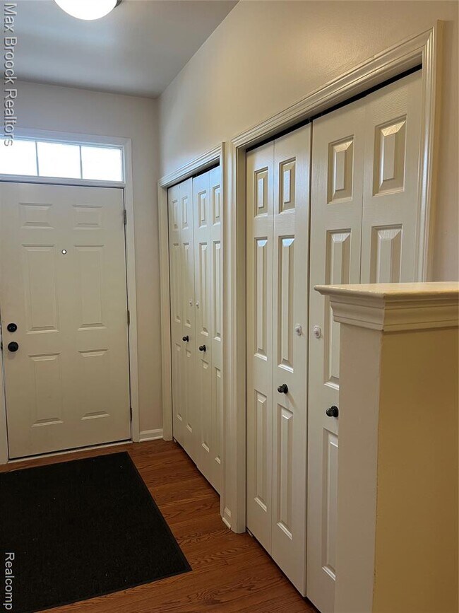 Photo - 3255 Camden Dr