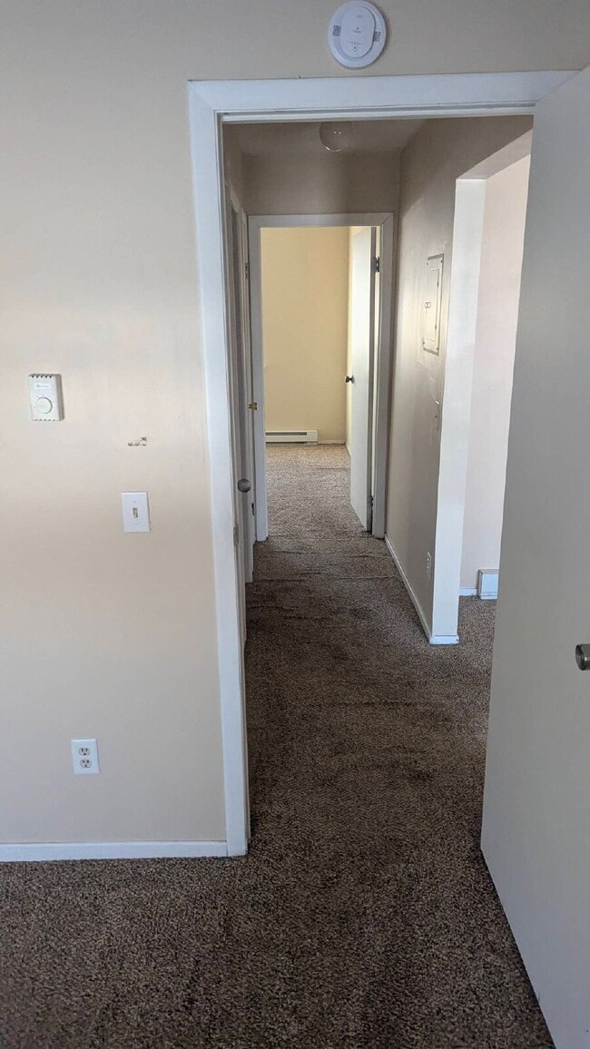 Photo - 721 Peachtree Pl