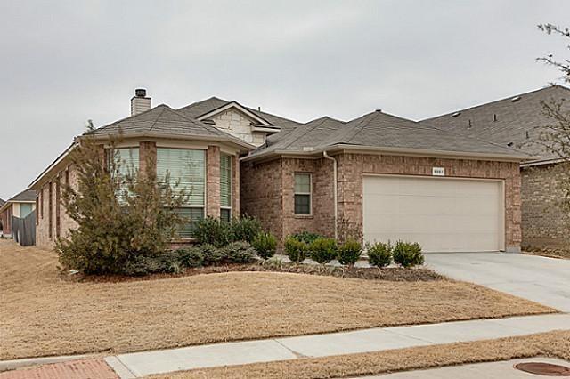 Building Photo - 3301 Hornbeam St Rental