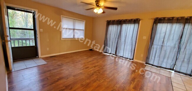 Photo - 5 Frankie Ln