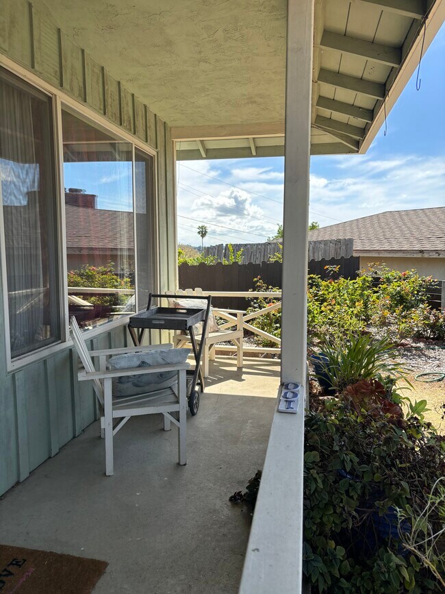 Photo - 100 Fairfax Ct