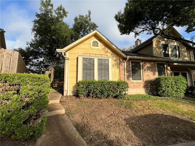 Photo - 11901 Swearingen Dr Unidad 65-M Rental