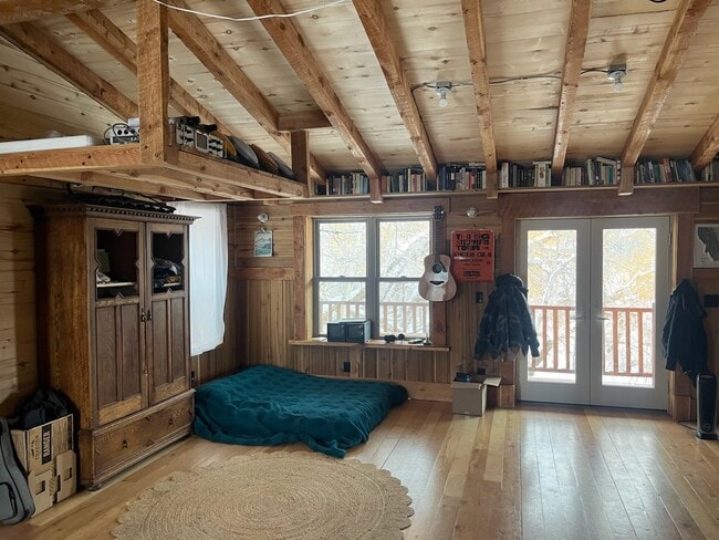 Photo - 1305 S Church Ave Unit STUDIO Top Floor