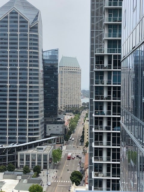 Bay and ocean view - 1388 Kettner Blvd Condo Unit 2105