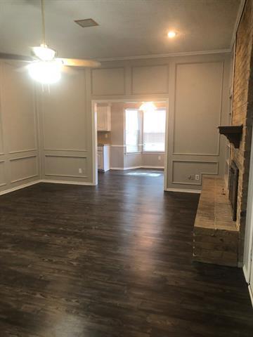 Photo - 3401 Carriage Ln House