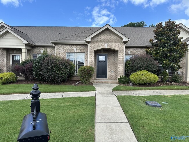 Building Photo - 44 Cypress Point Dr