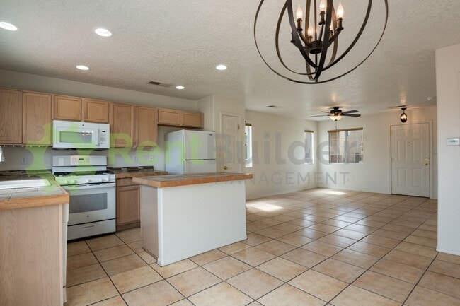 Photo - LOWERED PRICE FOR October!!