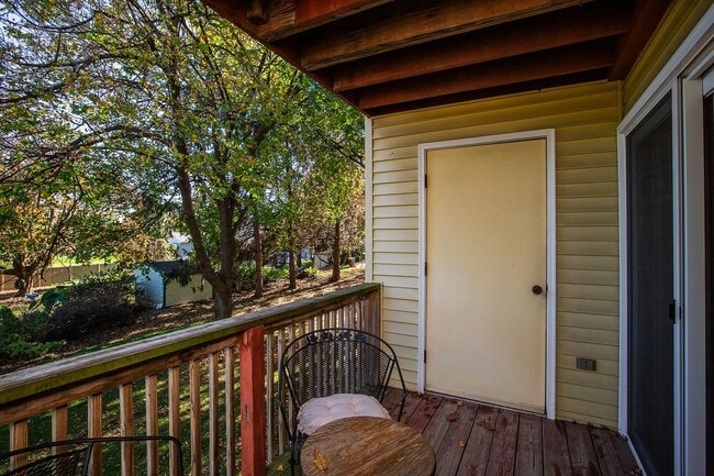 87 Valley Rd Unit 87D
