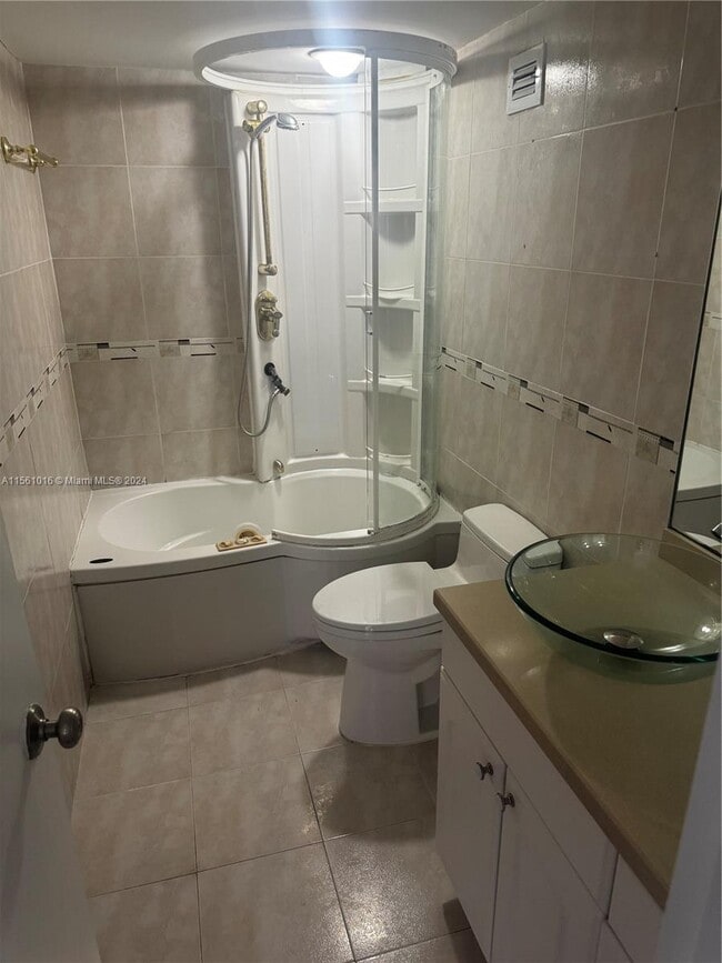 5161 Collins Ave Unit 1118