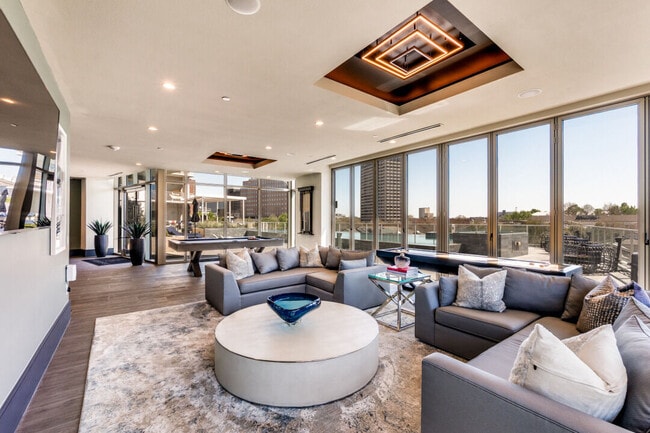 Photo - Carlisle and Vine