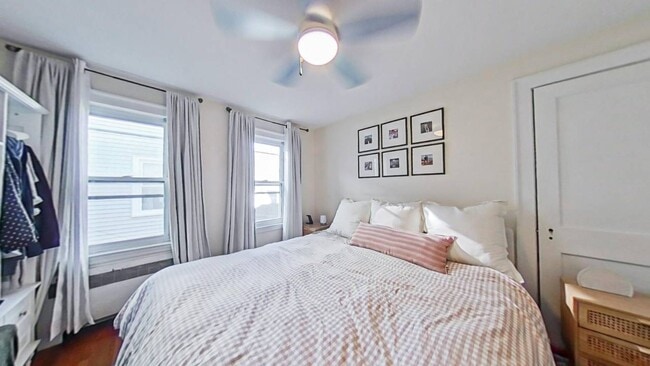 Photo - 33 Flett Rd Unit 1