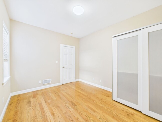 Photo - Spacious 3 bed/2 bath in prime Ingleside location near Ocean Ave.