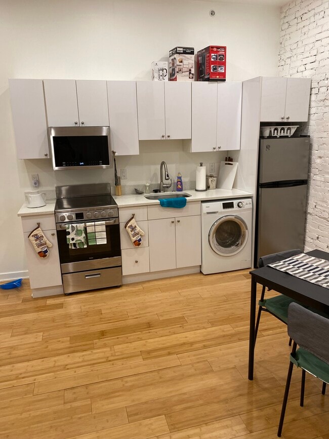 Photo - 4406 Lancaster Ave Unidad 2