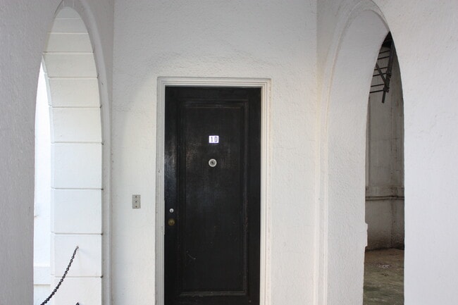 Photo - 3409 Greenway Unit 1D