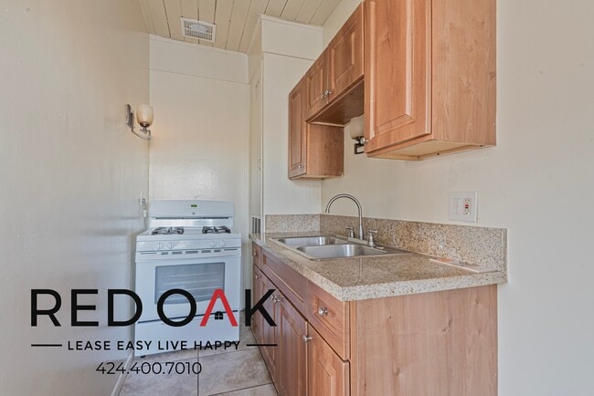 Photo - 515 Stewart Dr Unit 7