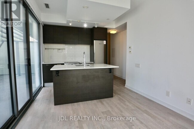 Photo - 57 St Joseph St Unit 2010