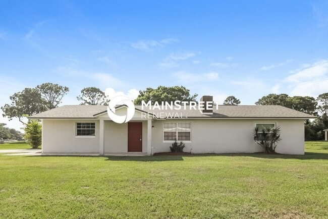 Building Photo - 2 Bedroom Pet-Friendly Home in Palm Bay, FL with Main Street Renewal