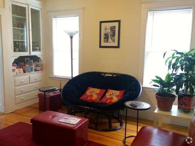 Building Photo - ST MARGARET Unit 40 ST MARGARET#3 Rental