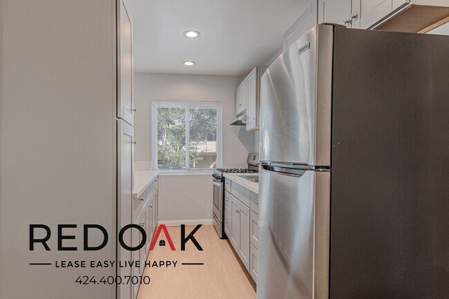 Photo - 825 Westbourne Dr Unidad 5
