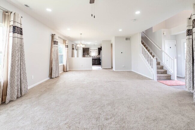 4 bedroom 2.5 bath