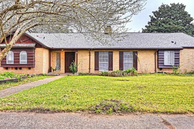 Photo - 10902 Whittingham Ln