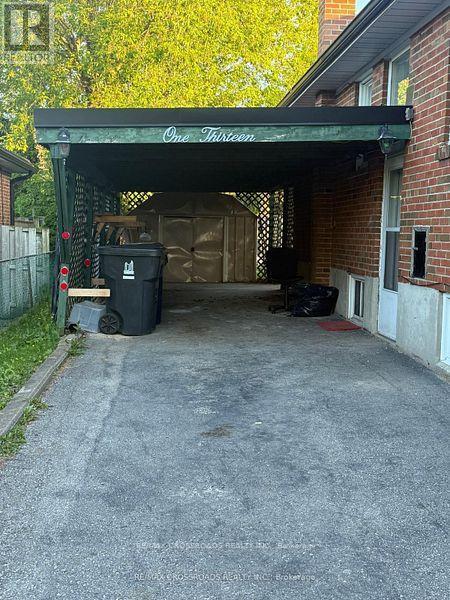 Photo - 113 Confederation Dr