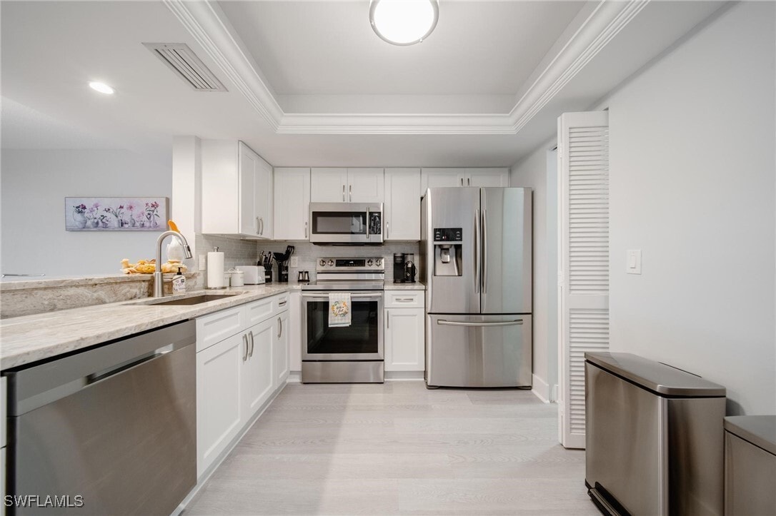 Photo - 820 Meadowland Dr