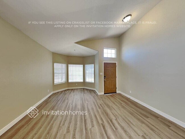 Photo - 710 S Catalina St