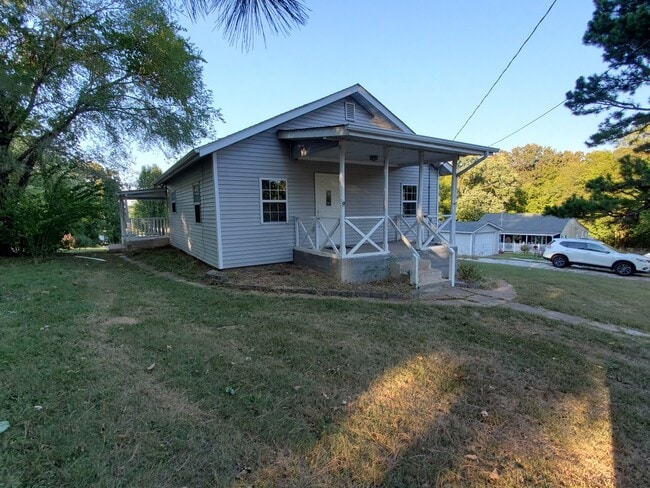 Front of House - 25 Maple St House