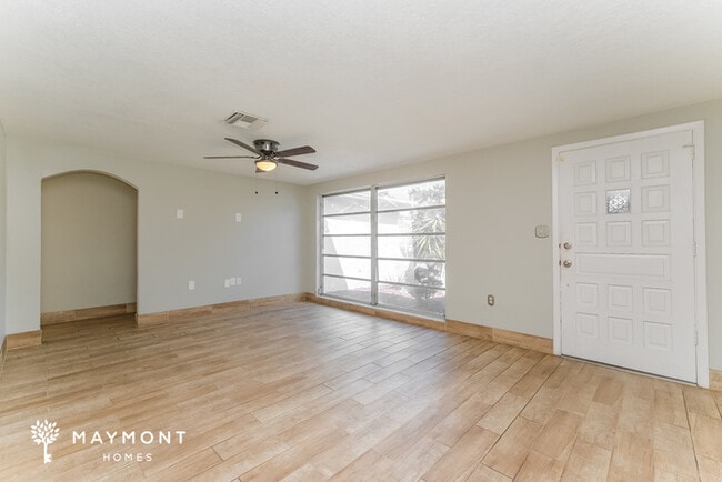 Photo - 10005 Old Orchard Lane