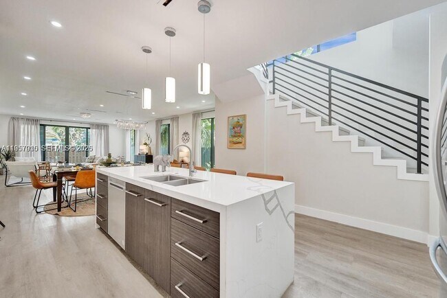 Photo - 1101 NE 16th Terrace