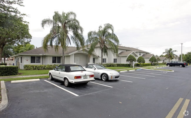 Running Brook Apartments - Running Brook Apartments