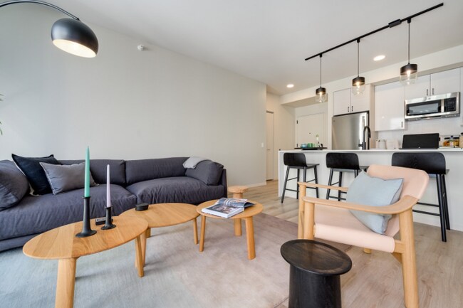 Photo - 87 E Wacker Pl