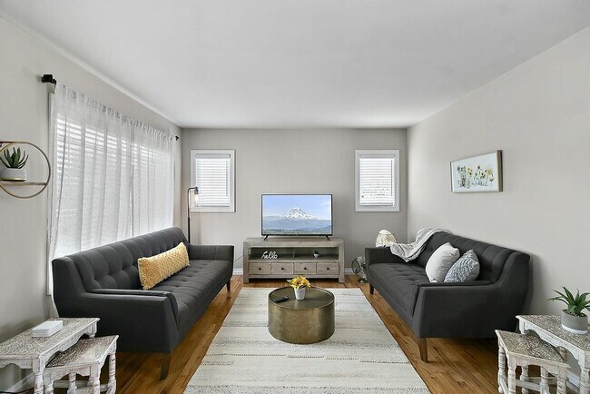 Photo - 4506 N Ferdinand St