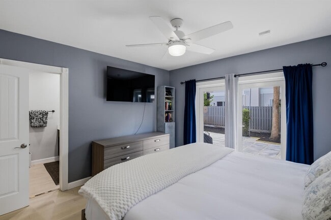 Photo - Northeast 17th Terrace, Fort Lauderdale, FL 33304 - 2 BR 2 BA house