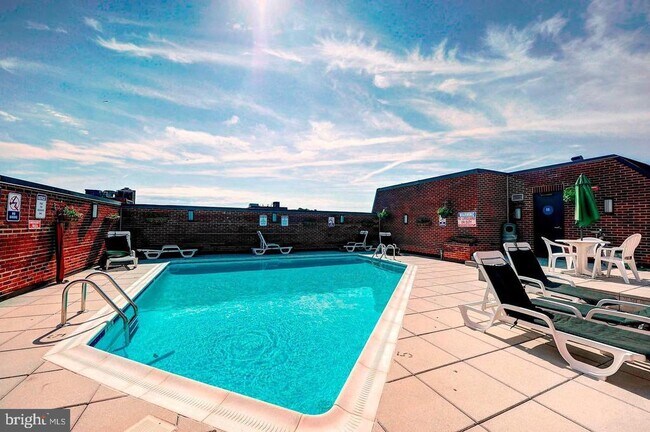 Photo - 1080 Wisconsin Ave NW Unit 2001