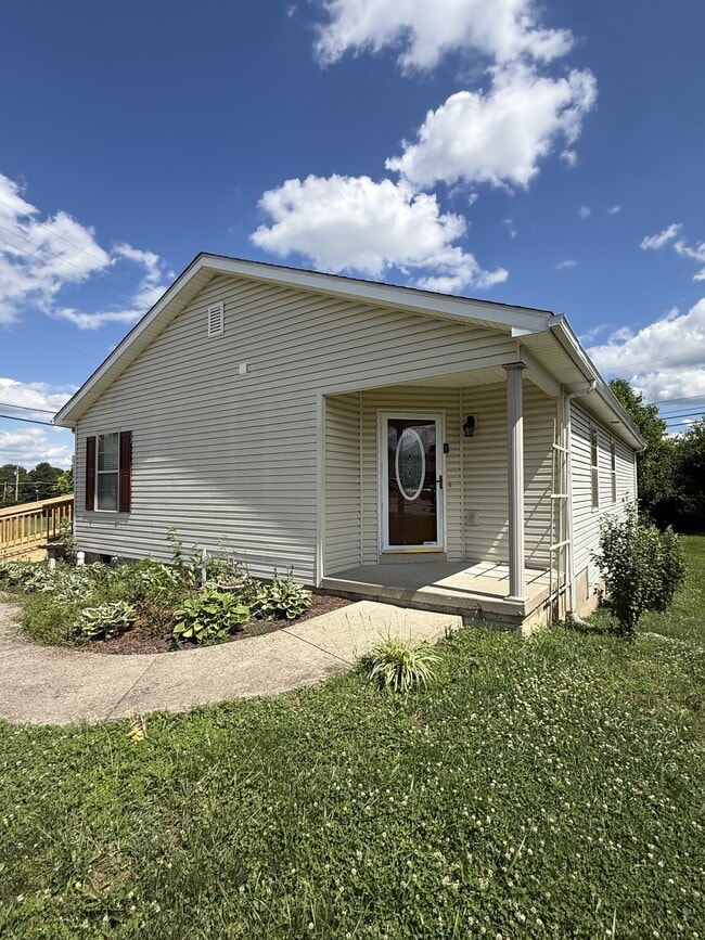 Photo - 108 Hunter Ridge Dr