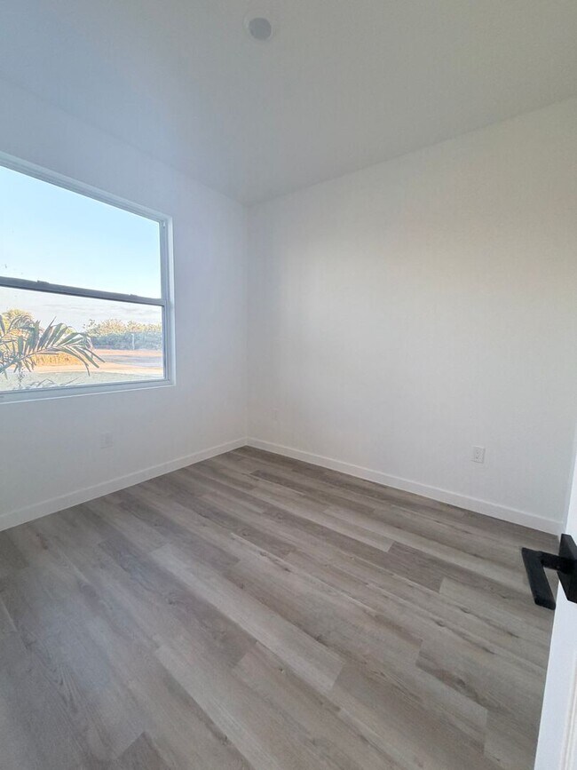 Photo - 732/734 GRETCHEN AVE S Unidad 732 GRETCHEN AVE S