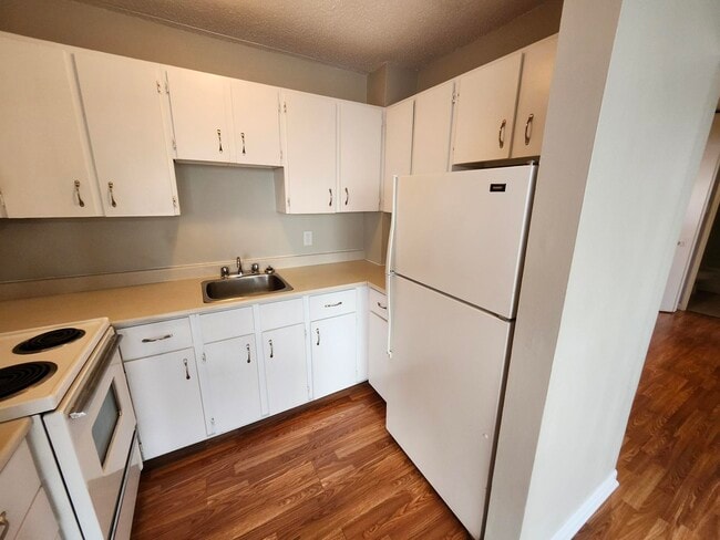 Photo - 411 Ellerdale St Unit 708