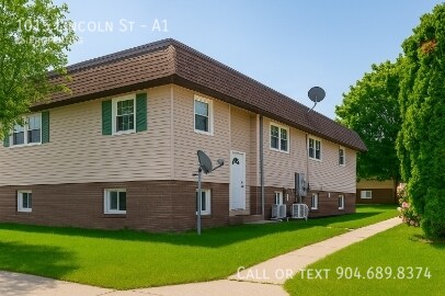 Photo - 1015 Lincoln St Unidad A1