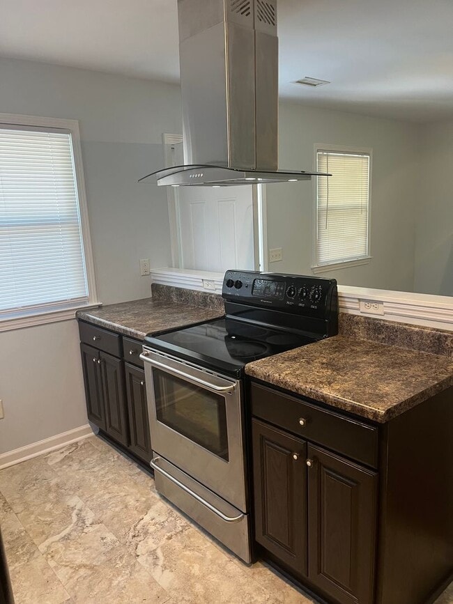 Photo - Cute Cottage Style Home